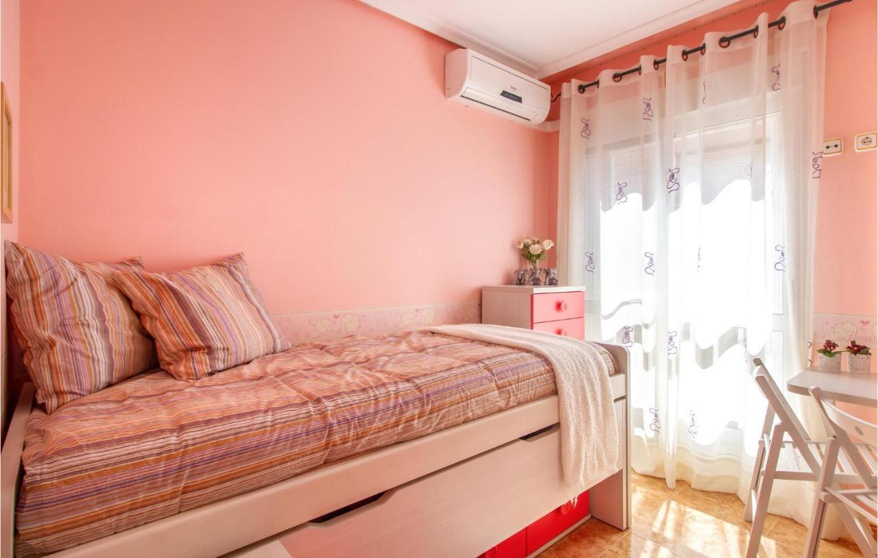 Cozy Apartment In Aguilas With Kitchen Экстерьер фото